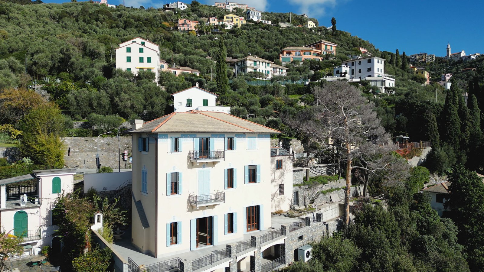 villa-vista-mare-esterno-prima-senza-piscina