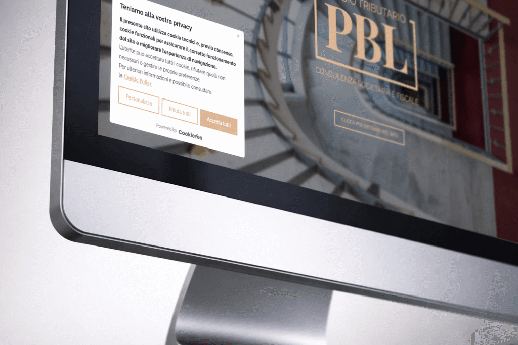 Banner cookie GDPR visualizzato su monitor di un sito web